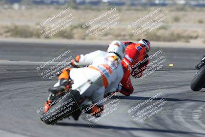 media/Dec-01-2025-Moto Forza (Mon) [[2daa91e15f]]/1-Advanced Group/Session 2 Turn 11 Backside/